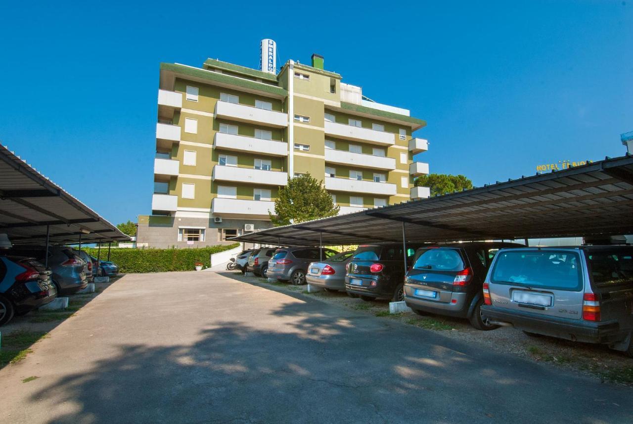 Hotel Smeraldo Giulianova Exterior photo